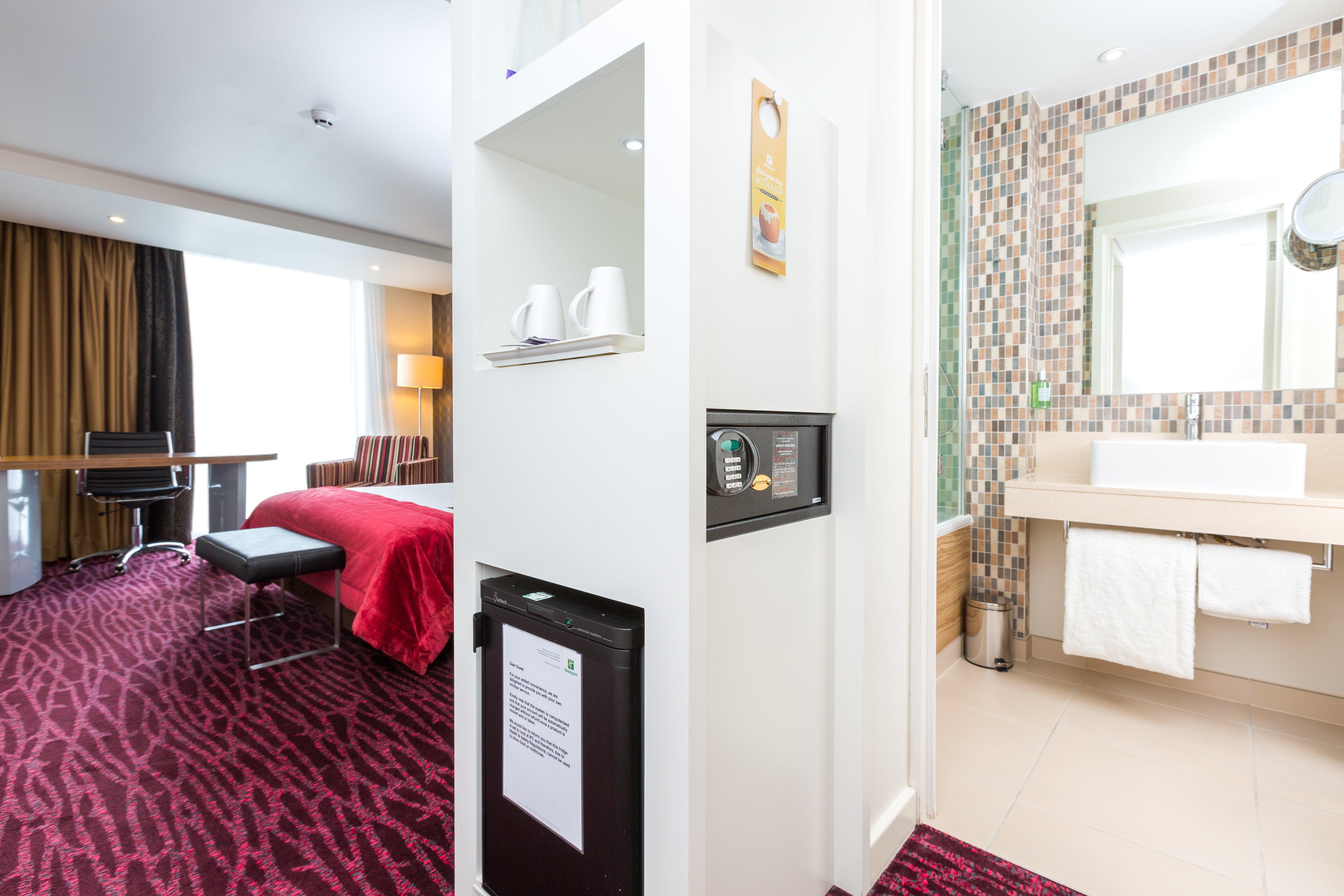 Отель Manchester-mediacityuk By Ihg Манчестер